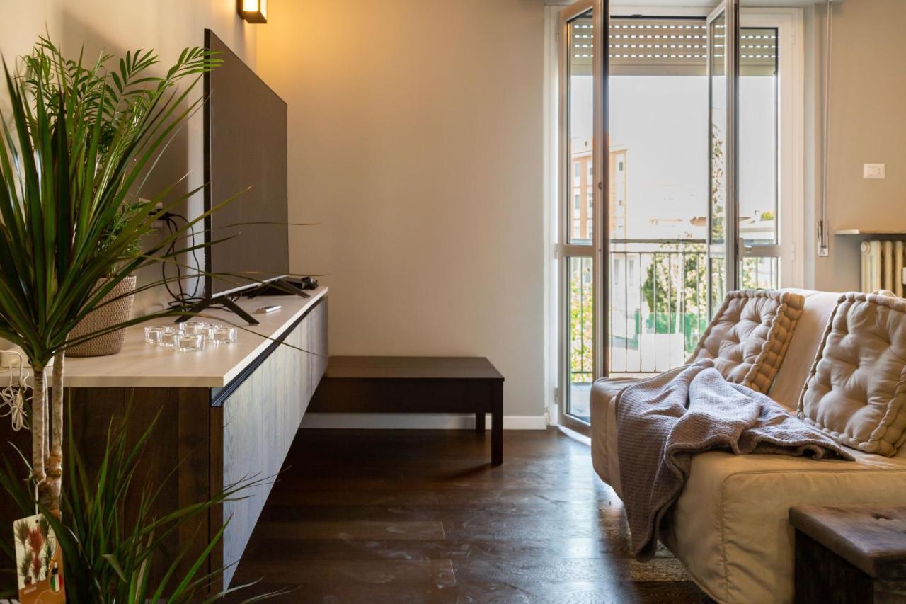 La Preziosa Apartment - By Host4U Pavia Exterior photo